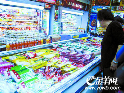 速凍食品“穿衣”賣對超市影響不大_新聞中心_新浪網(wǎng)